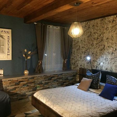 Domaine Jeanne D'Arc Bed & Breakfast Valhuon ภายนอก รูปภาพ