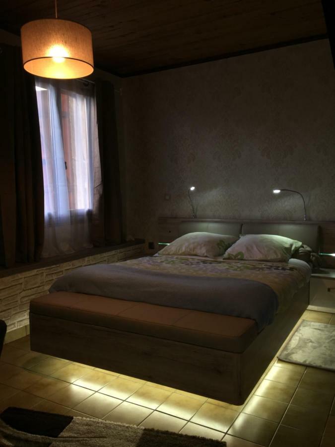 Domaine Jeanne D'Arc Bed & Breakfast Valhuon ภายนอก รูปภาพ