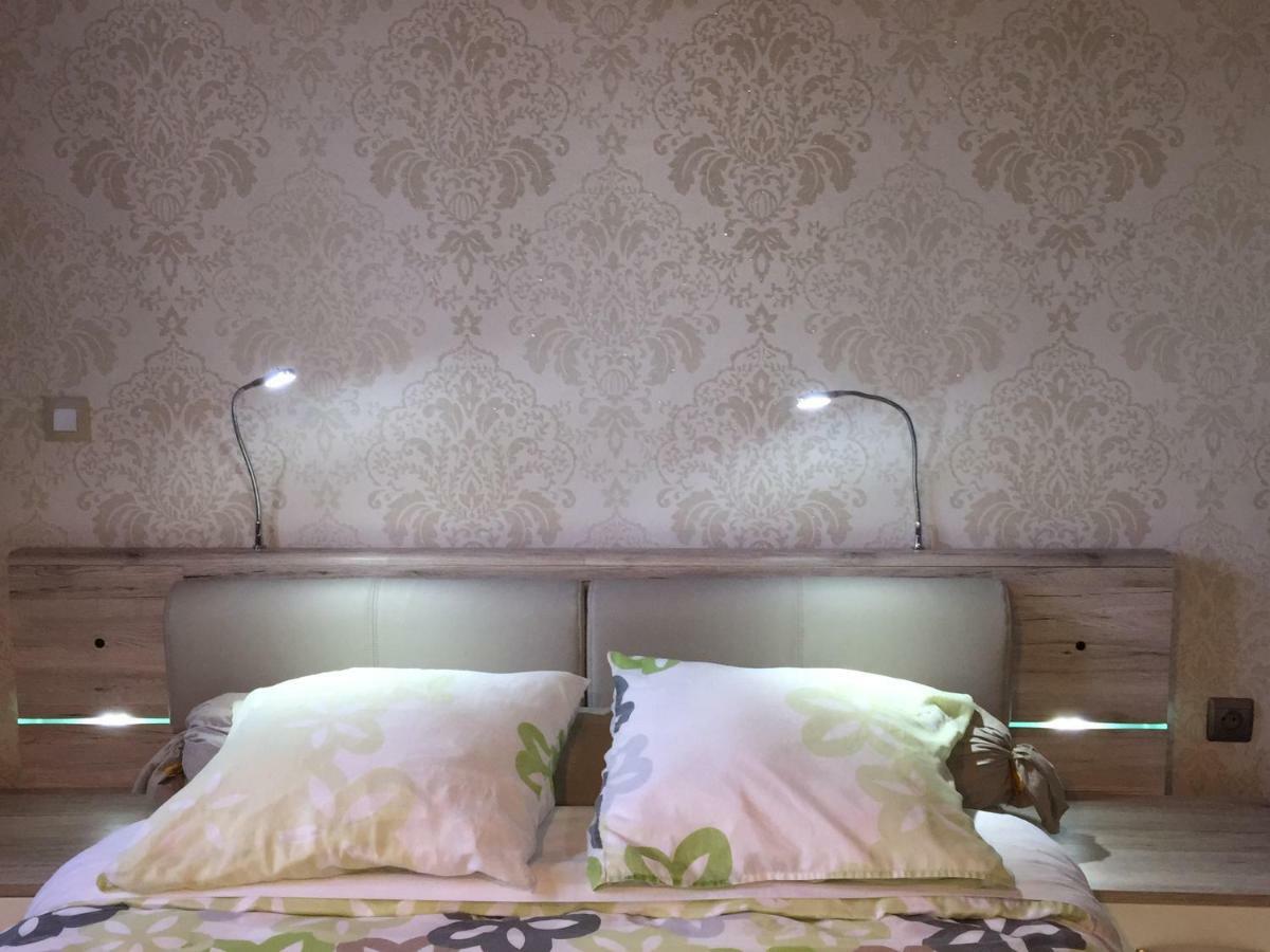 Domaine Jeanne D'Arc Bed & Breakfast Valhuon ภายนอก รูปภาพ