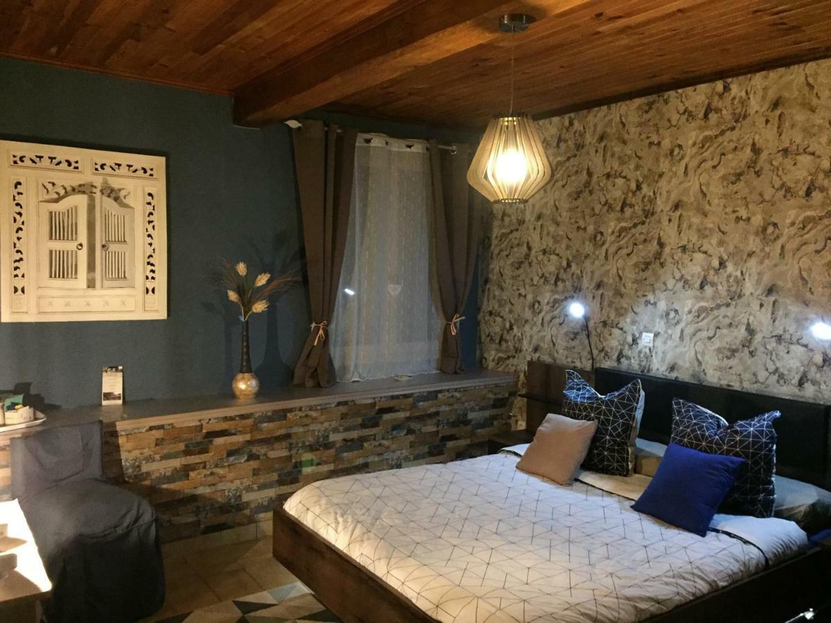 Domaine Jeanne D'Arc Bed & Breakfast Valhuon ภายนอก รูปภาพ