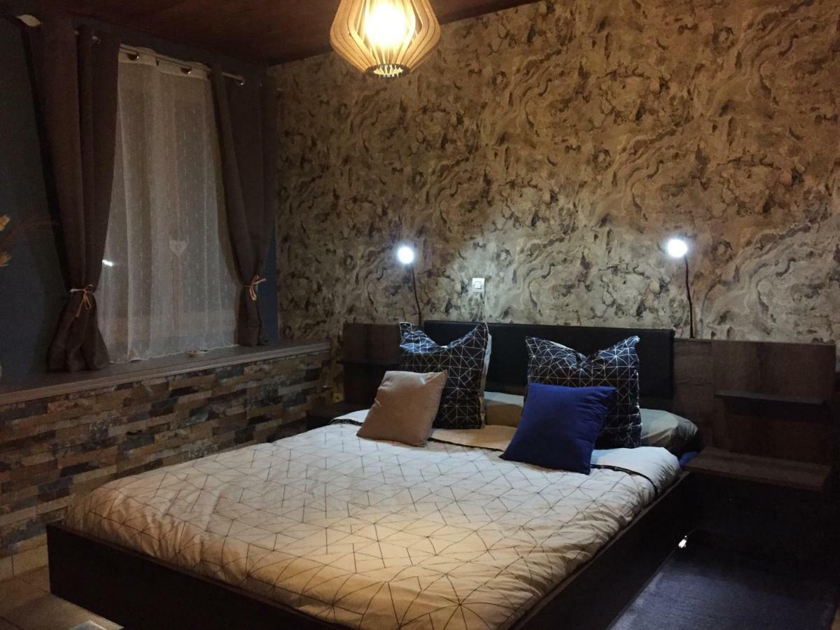 Domaine Jeanne D'Arc Bed & Breakfast Valhuon ภายนอก รูปภาพ