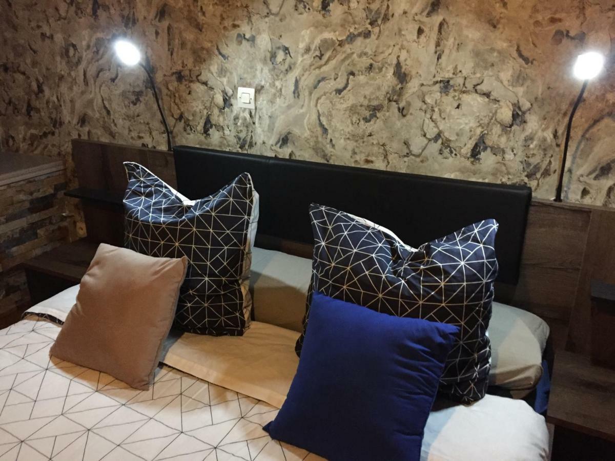 Domaine Jeanne D'Arc Bed & Breakfast Valhuon ภายนอก รูปภาพ